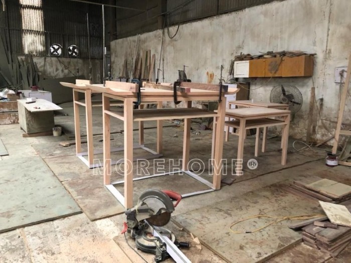 xưởng sản xuất bàn thờ gỗ Morehome